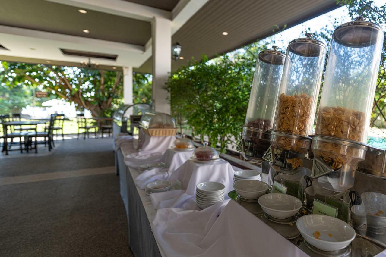 Blue Beach Grand Resort And Spa Rawai Ngoại thất bức ảnh